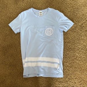 Light Blue Oversized VS Pink t-shirt